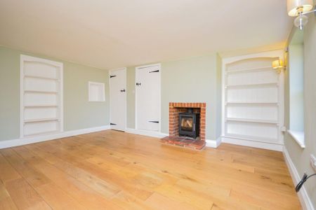 3 bedroom semi-detached house to rent - Photo 3