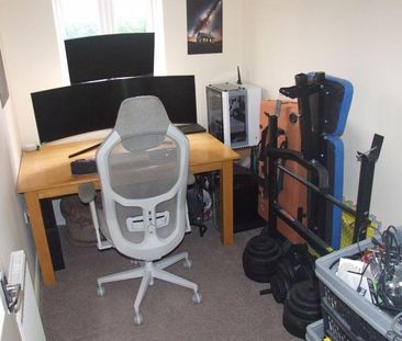 3 bedroom terraced house to rent - Photo 4