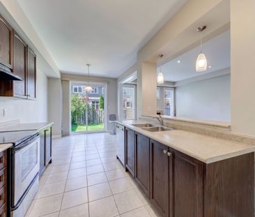 For Lease - 2019 Trawden Way Unit# 24, Oakville, Ontario - Photo 6
