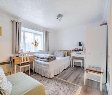 Sovereign Court, High Wycombe, HP13 - Photo 6