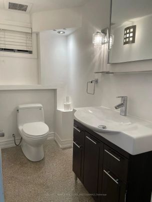 74 Joyce Parkway - Photo 1