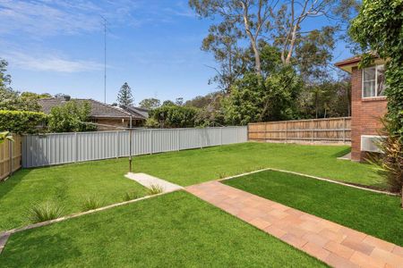 30 Tipperary Avenue, Killarney Heights, NSW 2087 - Photo 3