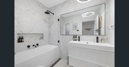 Boutique Bellevue Hill 2 Bedroom + Study or Nursery & LUG - Photo 5