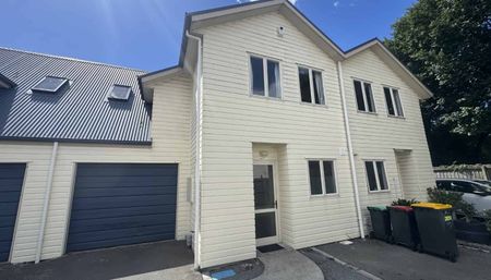 Where Comfort Meets Convenience - Photo 5