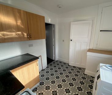 Dodgson Avenue - Photo 2