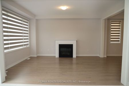 Detached Home For Lease | X8130150 - Photo 2