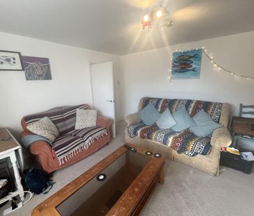 4 bedroom terraced house to rent - Photo 5