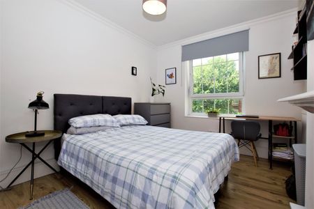 Flat to rent - Weston Street, London, SE1 - Photo 3