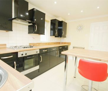 4 bedroom house to rent - Photo 2