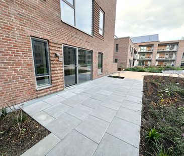 Lys 4-værelses lejlighed med altan i Nørresundby - Photo 1