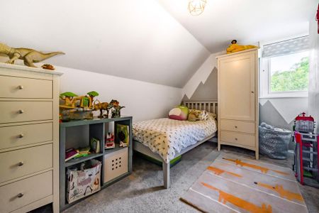 3 bedroom detached house to rent - Photo 3