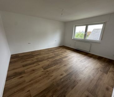 MO0961 - Frisch renovierte, großzügige Wohnung mit Balkon und Garage - Photo 4