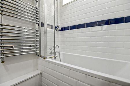 3 bedroom terraced house to rent - Photo 3