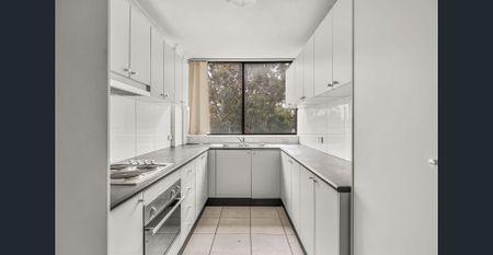 2 Bedroom Apartment Conveniently Located - Photo 5