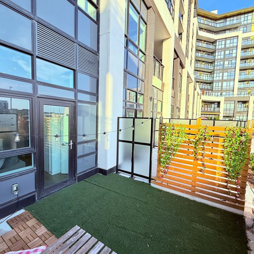 For Lease - 405 Dundas Street Unit# 107, Oakville, Ontario - Photo 1