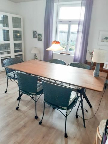Modern renovierte Wohnung mit Charme - Foto 4
