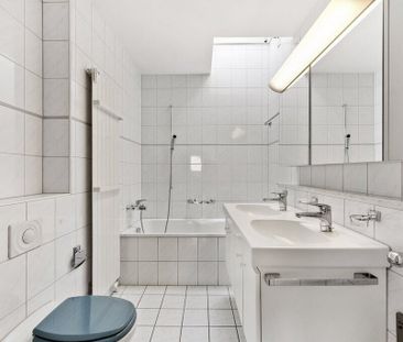 Are you looking for an apartment in a central attic with a rooftop ... - Photo 1