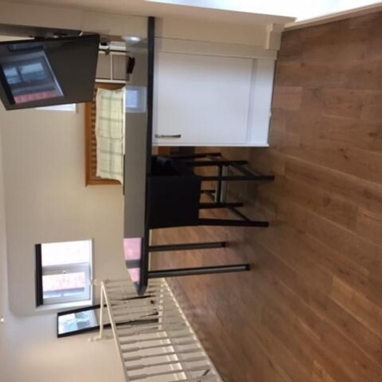 1 bedroom house to rent - Photo 1