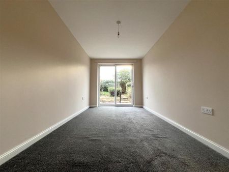 3 bedroom bungalow to rent - Photo 2