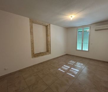 Location appartement 3 pièces, 77.53m², Marguerittes - Photo 2