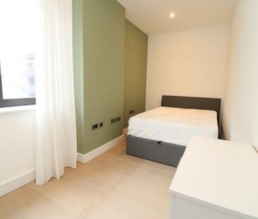 Room in a Shared Flat, Cremer St, E2 - Photo 1