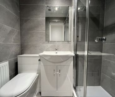 High Road, London, N20 - Photo 6