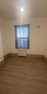 2 Bed Flat, Neasden Lane North, NW10 - Photo 3