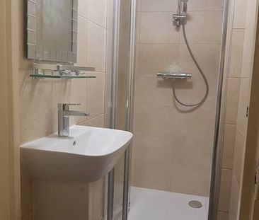 Room in a Shared House, Bruce Road, E3 - Photo 2