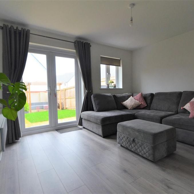 2 bedroom terraced house to rent - Photo 1