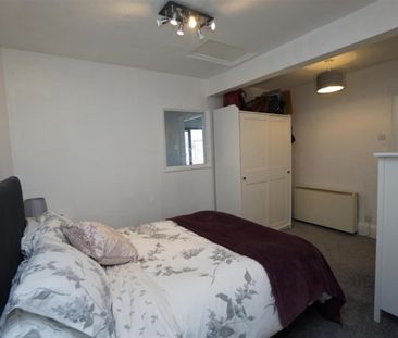 Southey Green Road, Southey, Sheffield, S5 - Photo 4