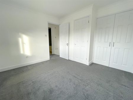 The Portlands, Eastbourne, BN23 5RD - Photo 3