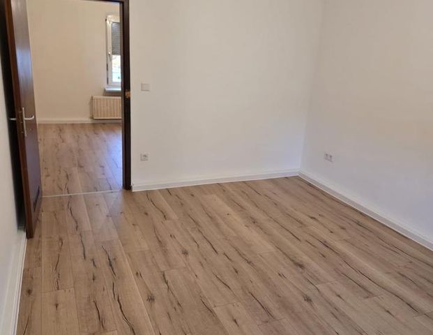 *** Frisch renovierte 2-Zimmer-Wohnung im Nürnberg, St. Leohnhard *** - Foto 1