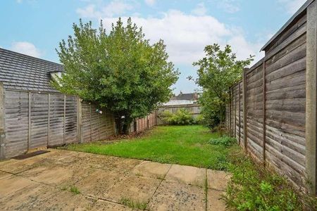 Watford, Watford, WD18 - Photo 3