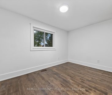 For Lease - 14 Pineslope Crescent Unit# Main Fl, Toronto, Ontario - Photo 6