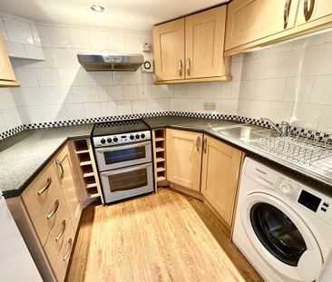 1 bedroom terraced house to rent - Photo 5