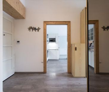 Pronájem bytu 2+1 64 m2 - Fotografie 4