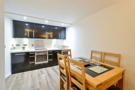 Whitehall Waterfront, Leeds City Centre - Photo 5