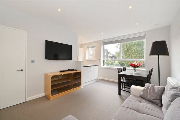 1 bedroom flat with 1 reception and 1 bathroom in Marylebone, W1U - Photo 1