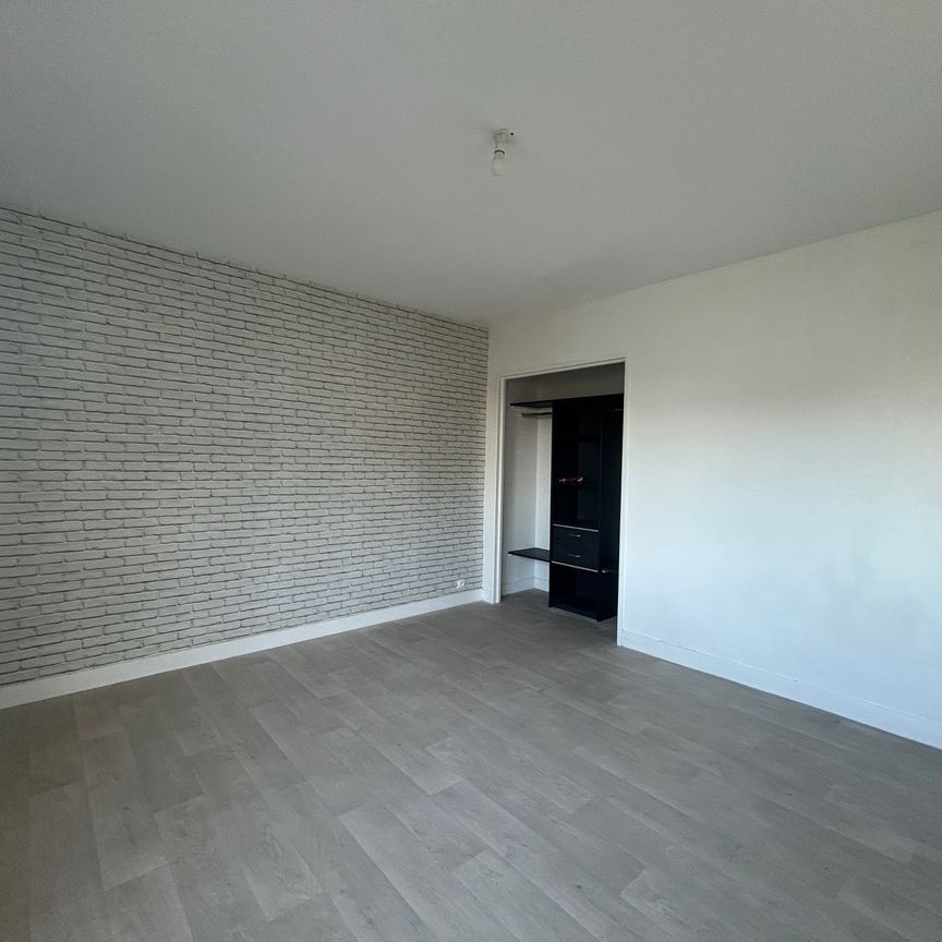 Location Appartement 1 pièce 26m² TROYES 10000 - Photo 1