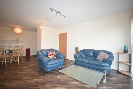 2 bedroom apartment to rent - Photo 2