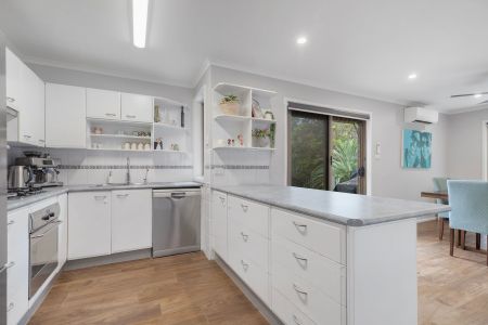 Family home with a studio - Photo 5