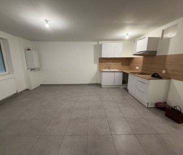 Location Appartement 2 pièces 60m² PONT D AIN 01160 - Photo 1