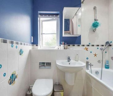 Maidenhead, Berkshire, SL6 - Photo 3