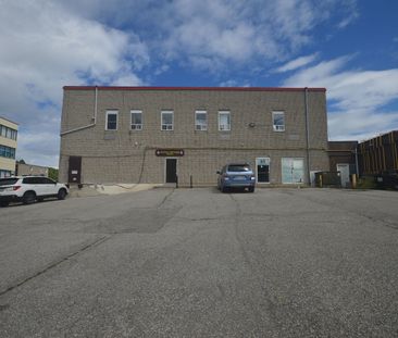 For Lease - 64 Holland Street Unit# Upper 1, Bradford West Gwillimb... - Photo 1