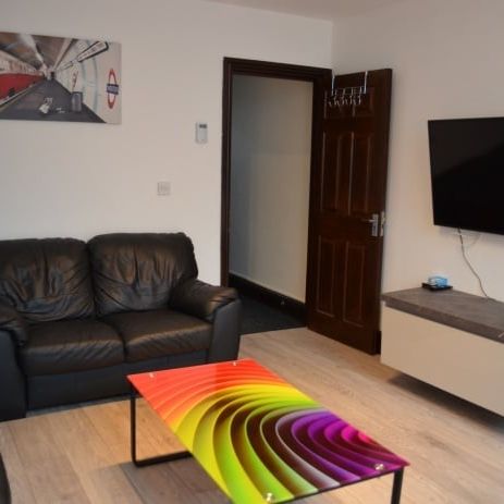 54 Tiverton Road - Photo 1