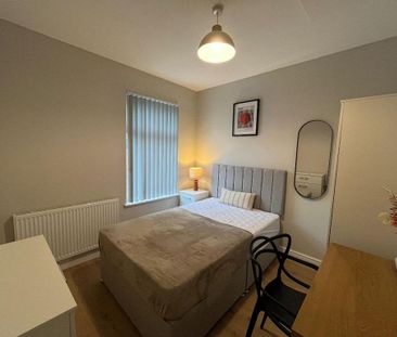 2 bedroom terraced house to rent - Photo 5