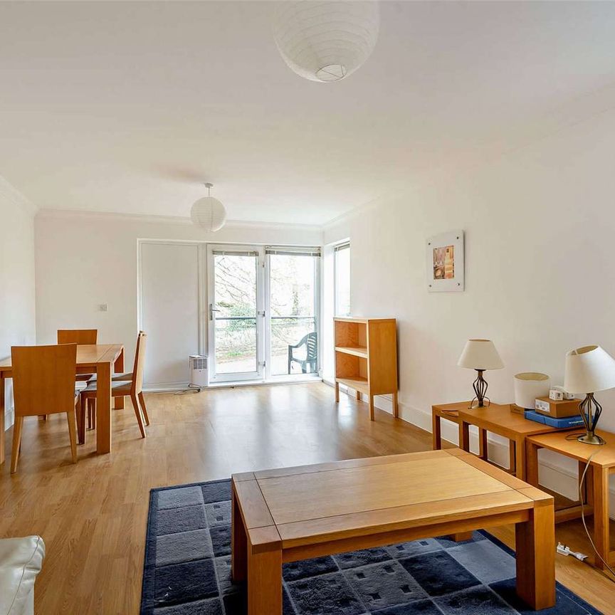 Two bedroom apartment with off-street parking - Photo 1