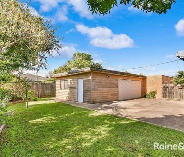 Impressive space, unbeatable location! - Photo 5