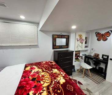 For Lease - 3847 Morning Star Drive, Mississauga, Ontario - Photo 6