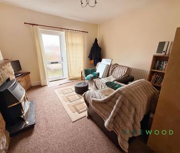 2 bedroom semi-detached house to rent - Photo 2